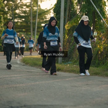 Runner Photo 3470718