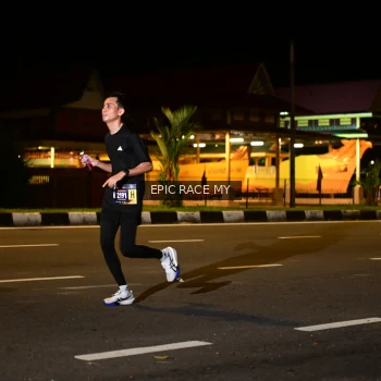 Runner Photo 3470768