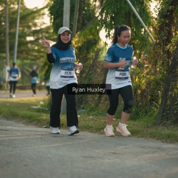 Runner Photo 3470771