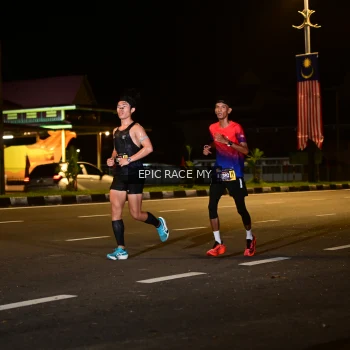 Runner Photo 3470773
