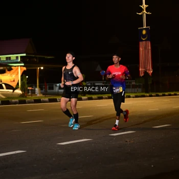 Runner Photo 3470774