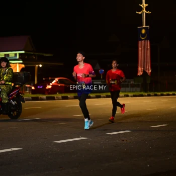 Runner Photo 3470791
