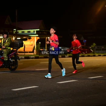 Runner Photo 3470795