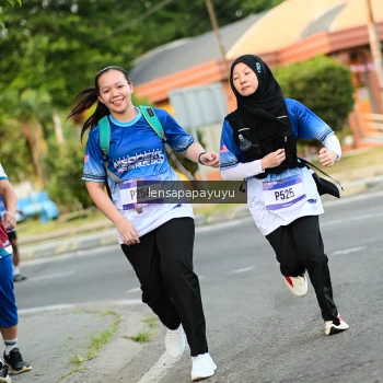 Runner Photo 3470800