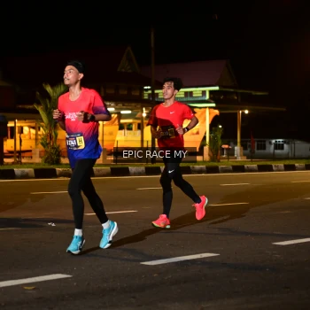 Runner Photo 3470803