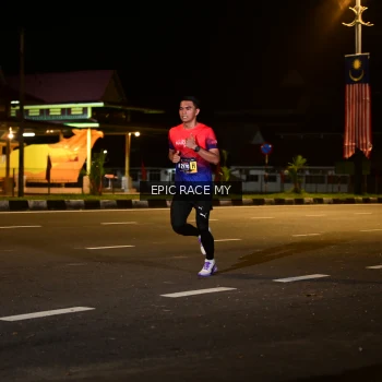 Runner Photo 3470812