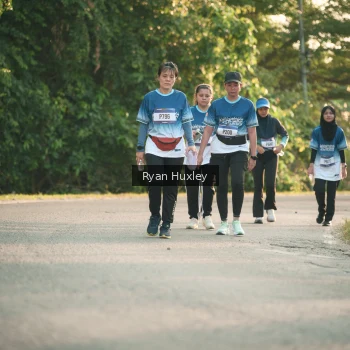 Runner Photo 3470813