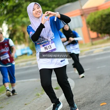 Runner Photo 3470819