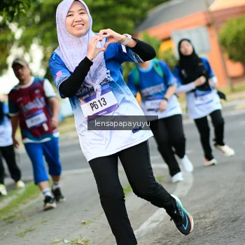 Runner Photo 3470823