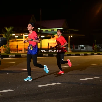 Runner Photo 3470825