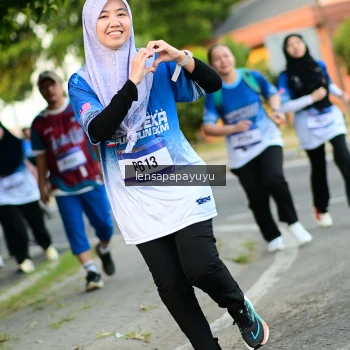 Runner Photo 3470846