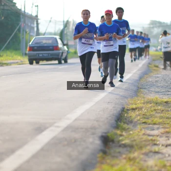 Runner Photo 3470851