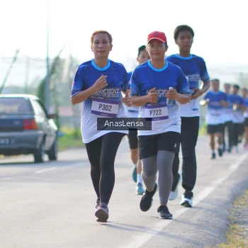 Runner Photo 3470854
