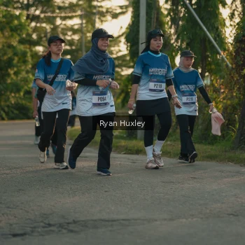 Runner Photo 3470882