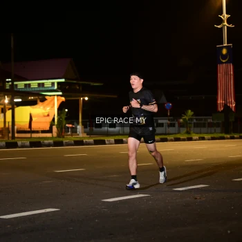 Runner Photo 3470887