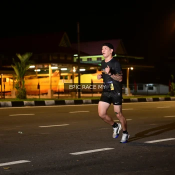 Runner Photo 3470893