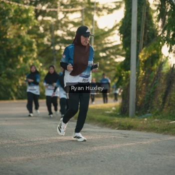Runner Photo 3470929