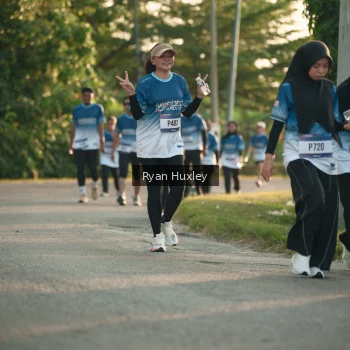 Runner Photo 3470934