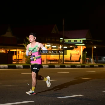 Runner Photo 3470949