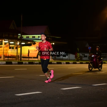 Runner Photo 3470977