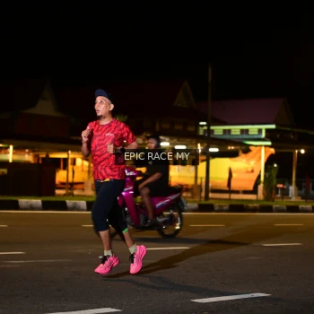Runner Photo 3470991