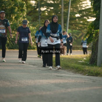 Runner Photo 3470993