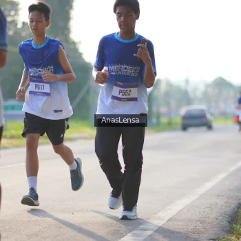Runner Photo 3471010
