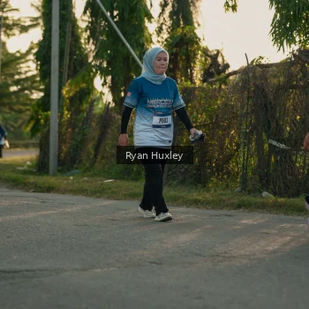 Runner Photo 3471048