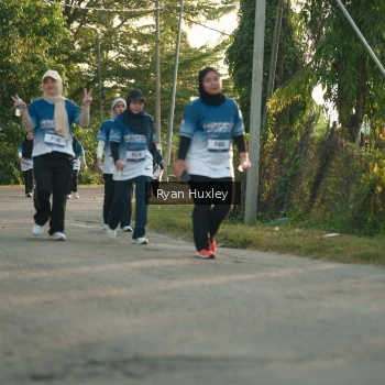 Runner Photo 3471049