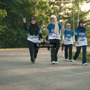 Runner Photo 3471051