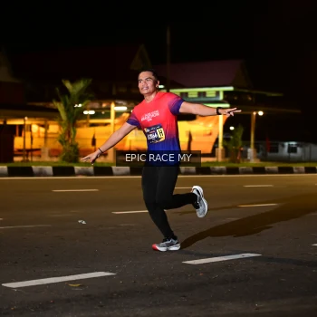 Runner Photo 3471054