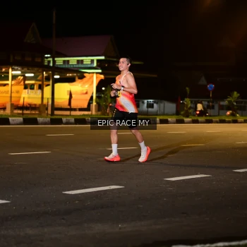 Runner Photo 3471075