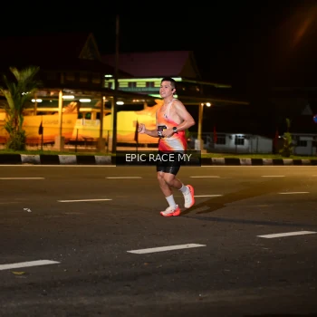 Runner Photo 3471077