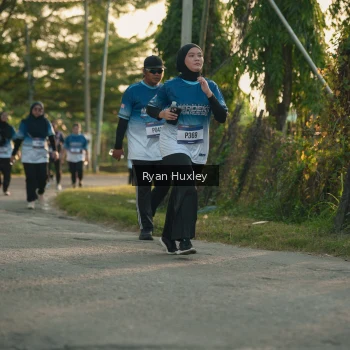 Runner Photo 3471078