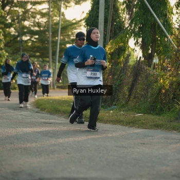 Runner Photo 3471083