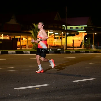 Runner Photo 3471084