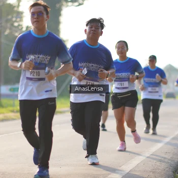 Runner Photo 3471092