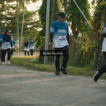 Runner Photo 3471093