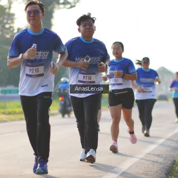 Runner Photo 3471096