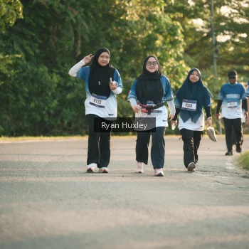 Runner Photo 3471100