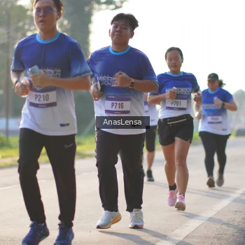 Runner Photo 3471106