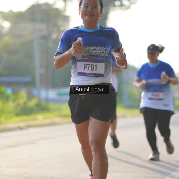Runner Photo 3471115
