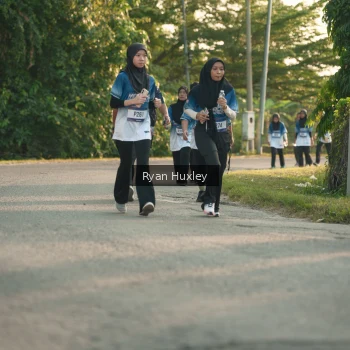 Runner Photo 3471118