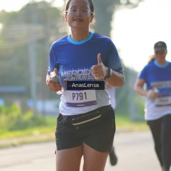 Runner Photo 3471129