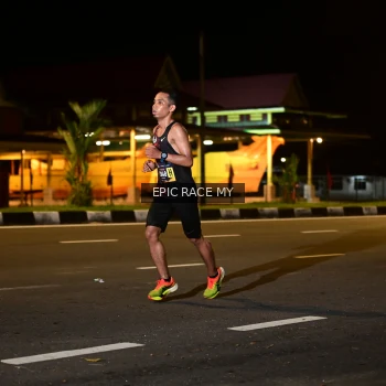 Runner Photo 3471131