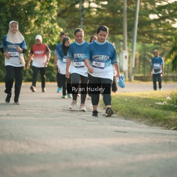 Runner Photo 3471136