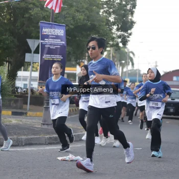 Runner Photo 3471141