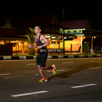 Runner Photo 3471144
