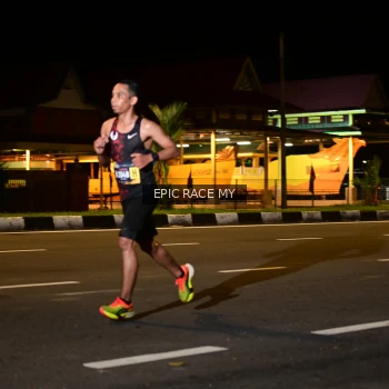 Runner Photo 3471145
