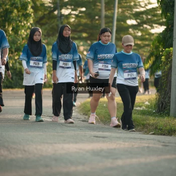 Runner Photo 3471149